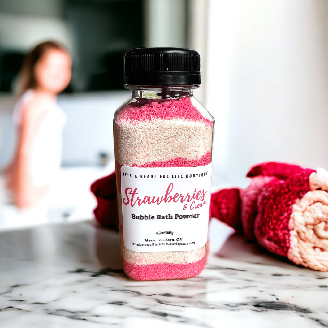 Bubble Bath Powder: Strawberries and Cream