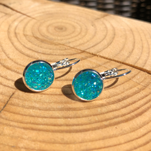 Load image into Gallery viewer, Caribbean Teal Geode - It&#39;s a Beautiful Life Boutique 