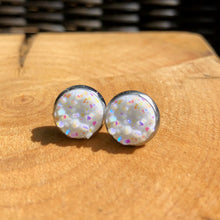Load image into Gallery viewer, Arctic Geode - It&#39;s a Beautiful Life Boutique 