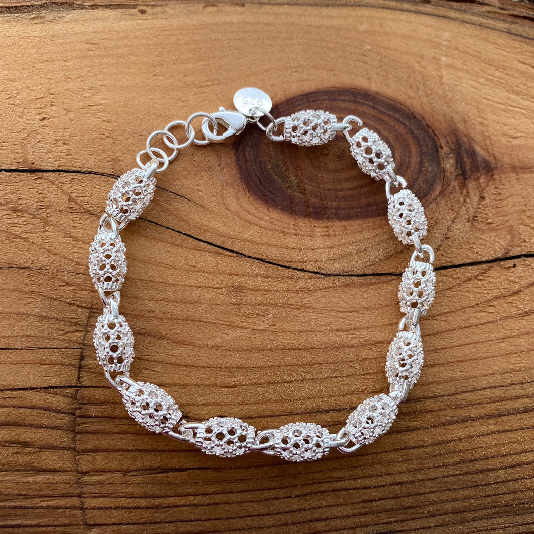 Sterling Silver Hollow Lace Bracelet - It's a Beautiful Life Boutique 