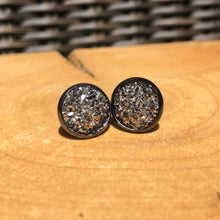 Load image into Gallery viewer, Pewter Geode - It&#39;s a Beautiful Life Boutique 