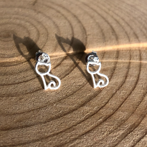 Sterling Silver Hollow Cat Stud Earrings - It's a Beautiful Life Boutique 