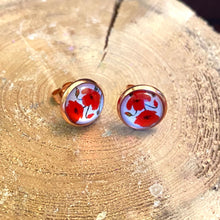Load image into Gallery viewer, Bright Poppy Studs