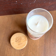 Load image into Gallery viewer, Lemon Pound Cake Soy Candle