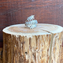 Load image into Gallery viewer, Sterling Silver Triple Leaf Band