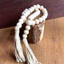 Load image into Gallery viewer, Wooden Bead and Hemp Garland Decor