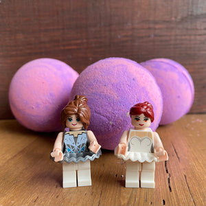 Hidden Toy Bath Bomb