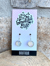 Load image into Gallery viewer, Ice Queen Geode - It&#39;s a Beautiful Life Boutique 