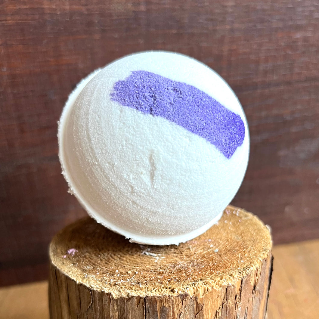 Natural Lavender Essential Oil Bath Bomb
